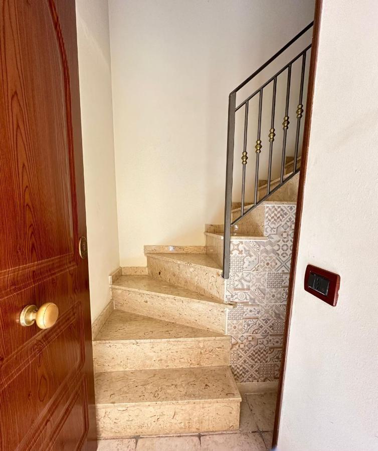 Bacio Del Sole Apartment Palermo Kültér fotó
